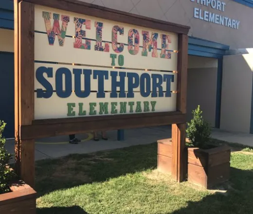 picture of Southport Elelmentary School sign